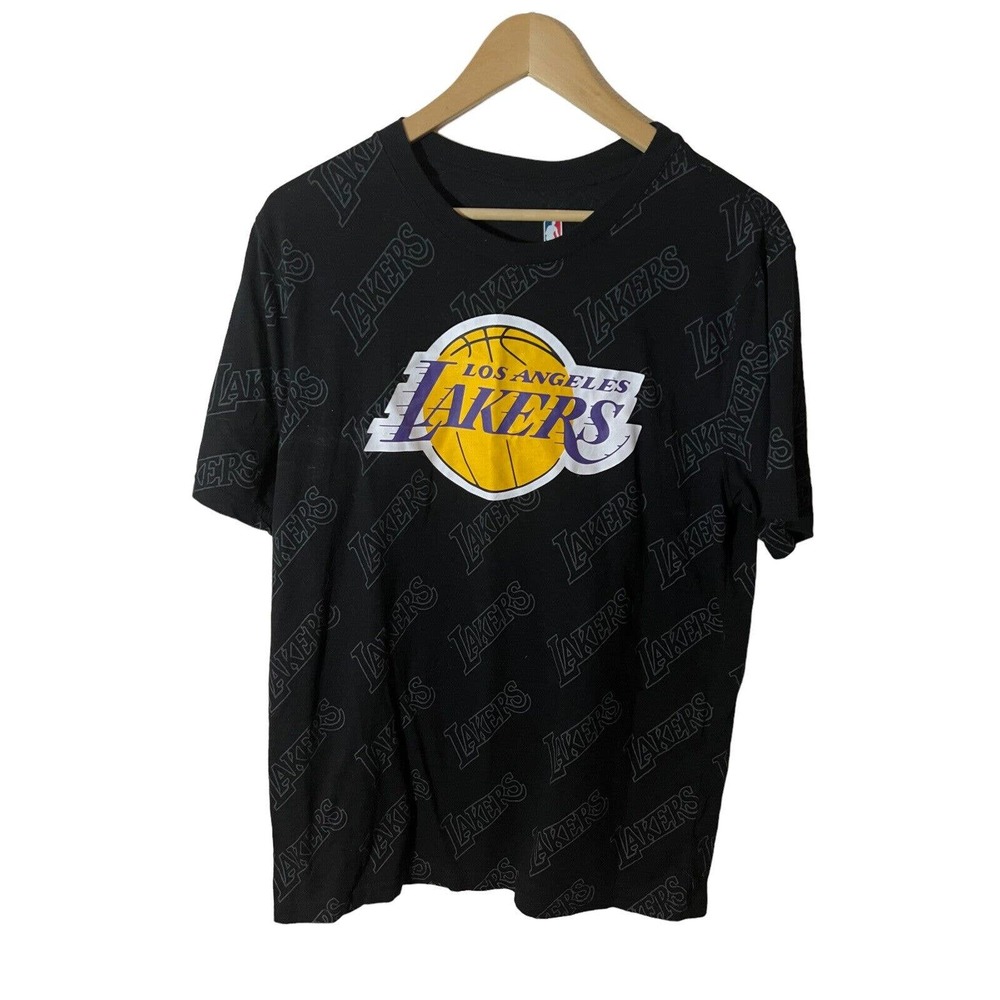 NBA LA Lakers Men's T Shirt - all over print - Size Medium